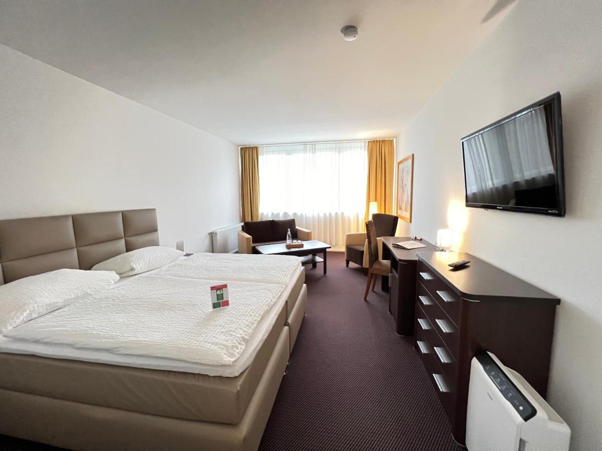 Landhotel Weisses Ross garni Bad Brückenau Exterior foto